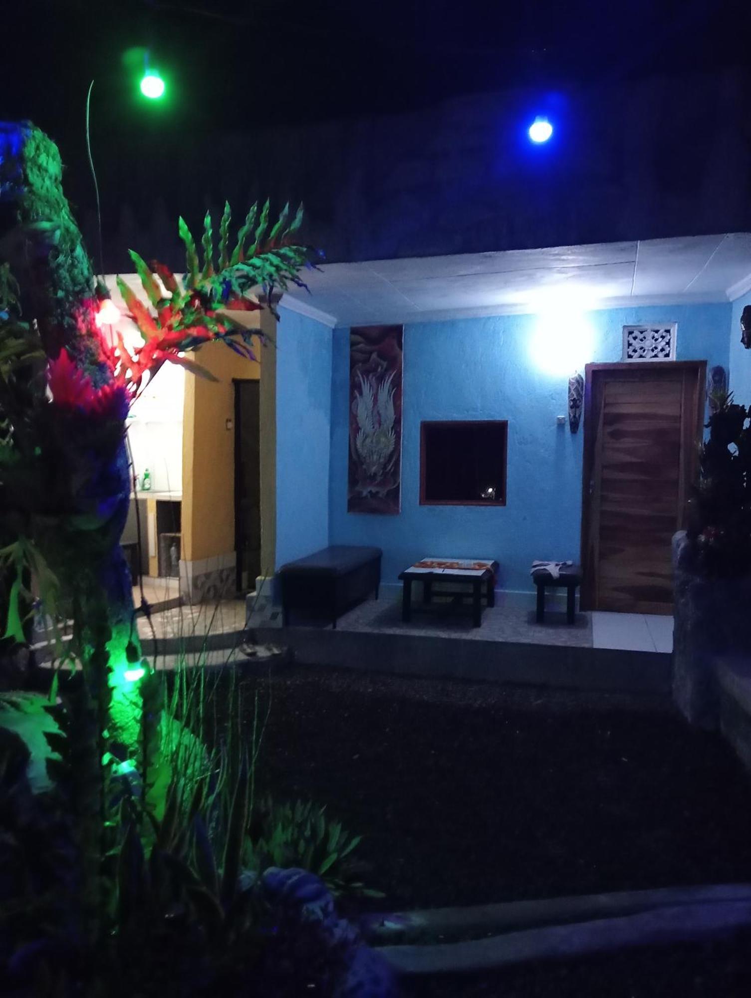 Atb Hostel Lovina  Ngoại thất bức ảnh